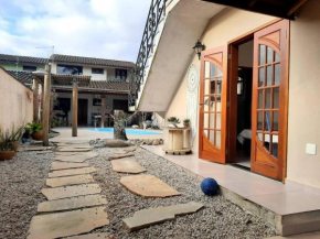 Casa Ubatuba para 10 pessoas piscina churrasqueira